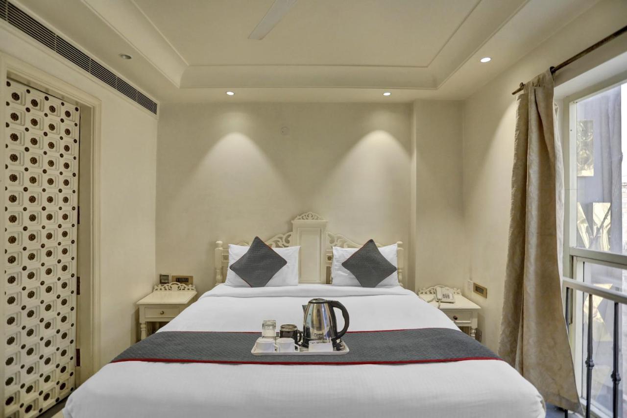 The Pinky Villa - Heritage Boutique Suites Нью-Дели Экстерьер фото