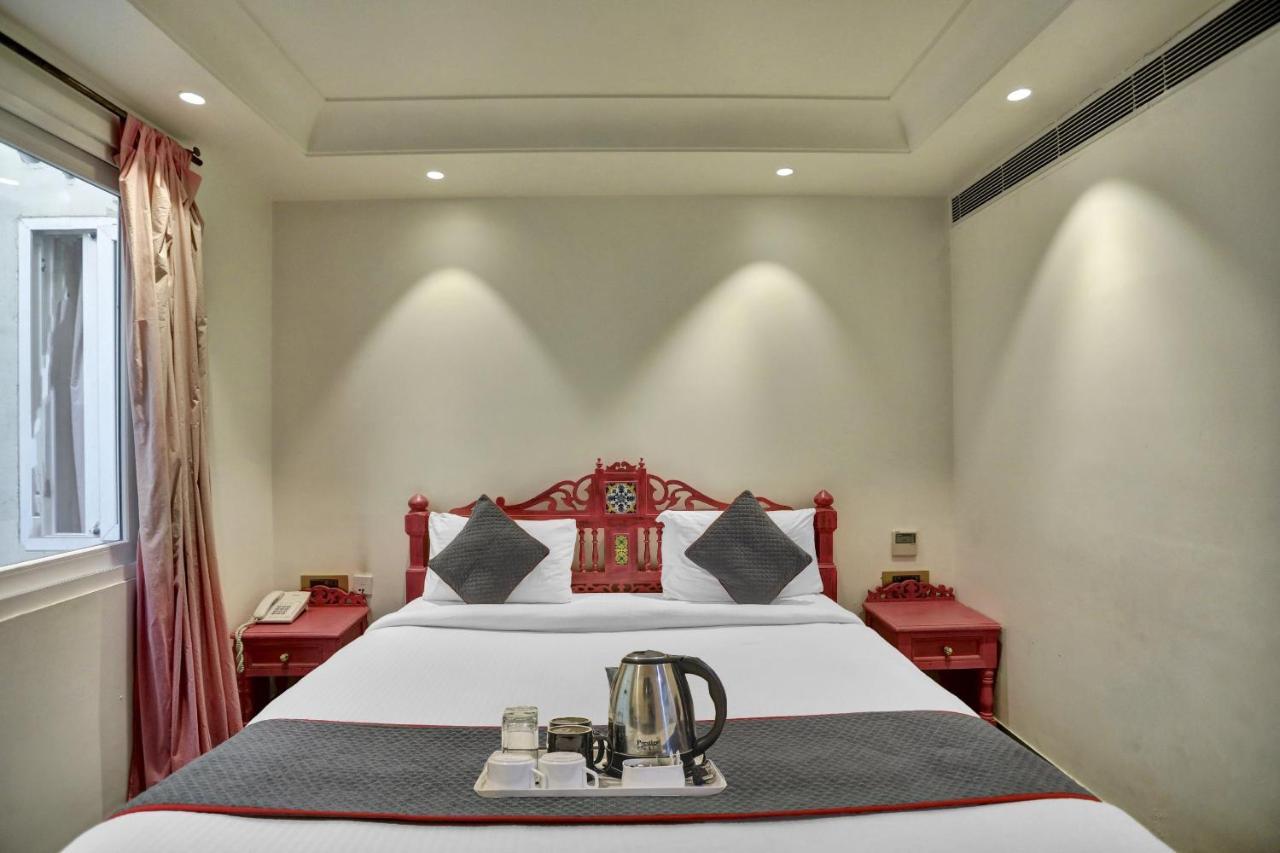 The Pinky Villa - Heritage Boutique Suites Нью-Дели Экстерьер фото