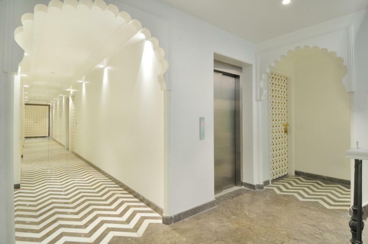 The Pinky Villa - Heritage Boutique Suites Нью-Дели Экстерьер фото