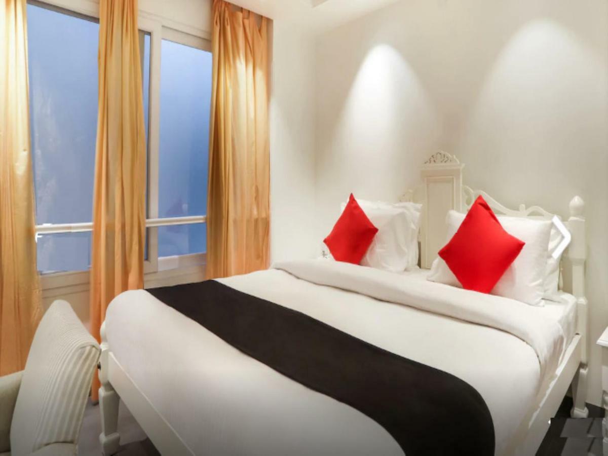 The Pinky Villa - Heritage Boutique Suites Нью-Дели Экстерьер фото